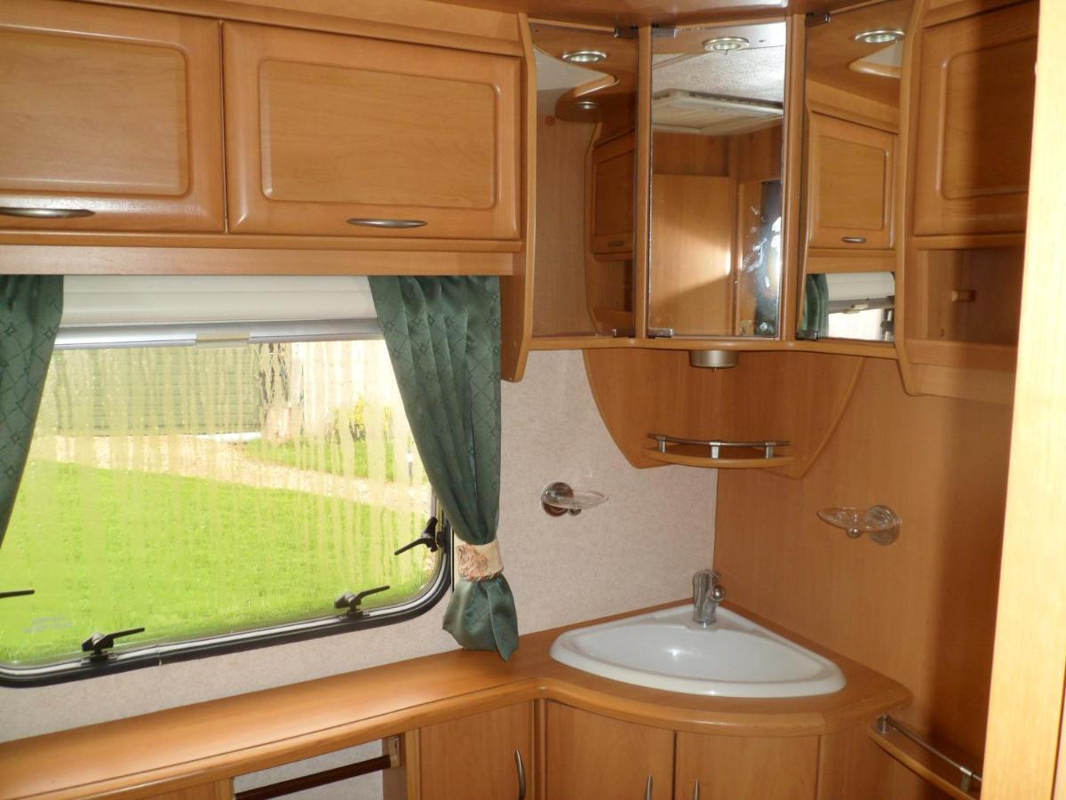 Midsummer Rental Touring Caravan Malton Exteriér fotografie
